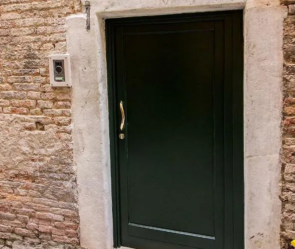 Golden Venezia